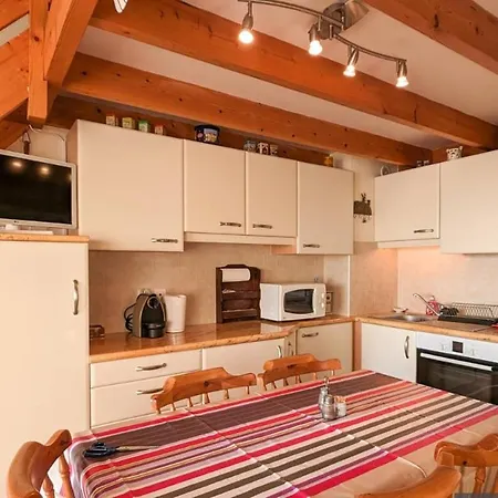 Διαμέρισμα ღ La Crique - Piscine, Parking, Cosy